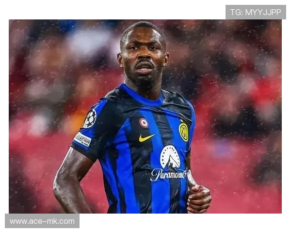 小图拉姆展现强劲进攻火力，助力球队逆转取胜