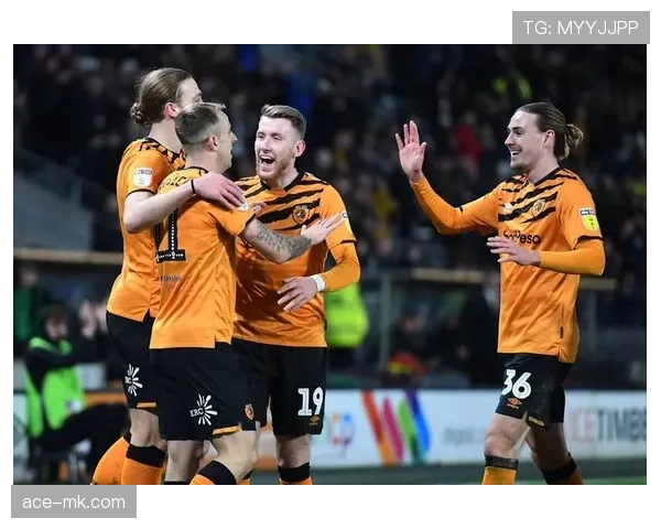 赫尔城锋线大换血，新援加盟期待破局